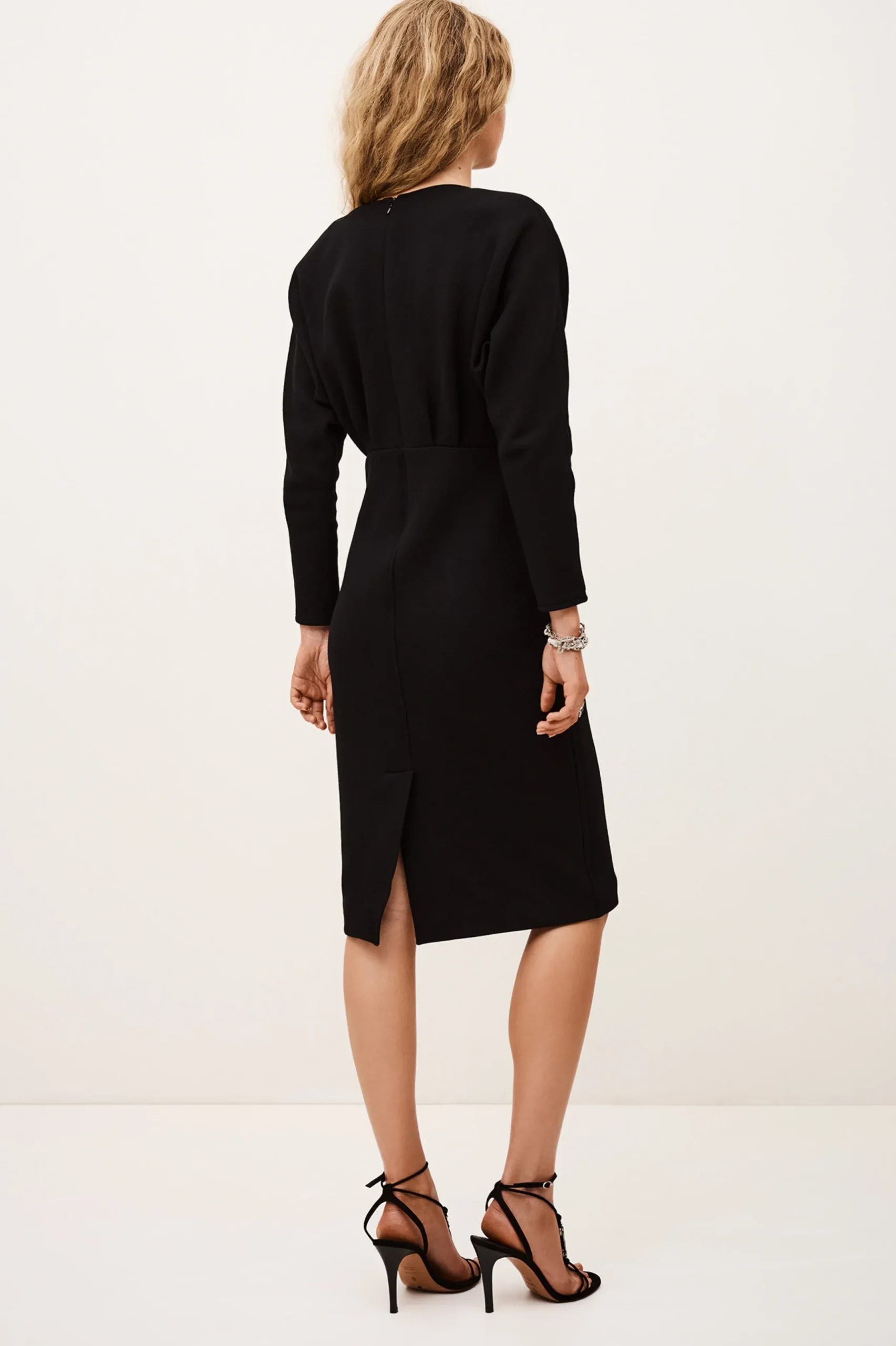 BRYT vestido midi elegante